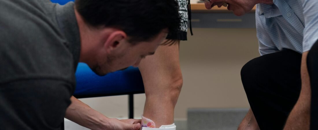 What Is a Swan Neck Finger Deformity and How Splints Can Help